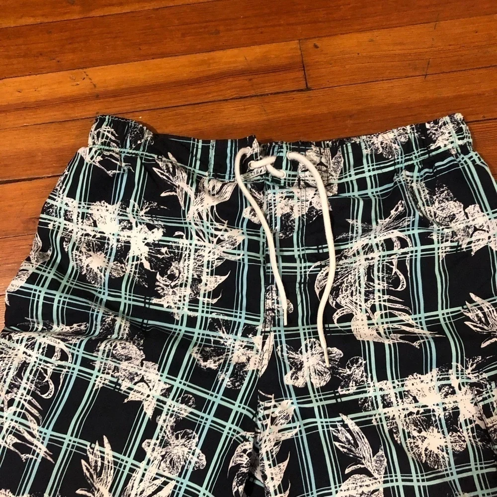 Island Joe Swim trunks men’s size XL